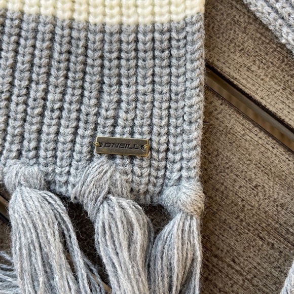 🔆O’NEILL🔆SCARF BEANIE HAT WINTER SET - Picture 6 of 8
